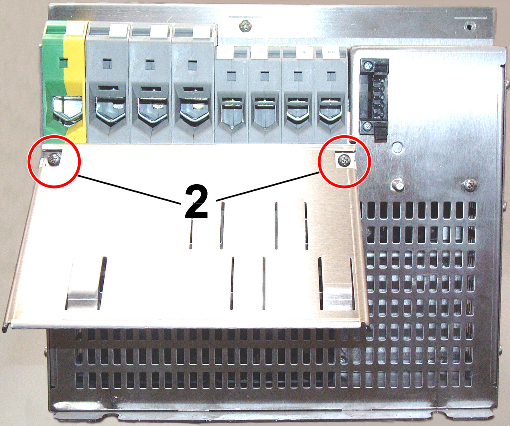 Installation examples (60 A - 170 A devices) 7: